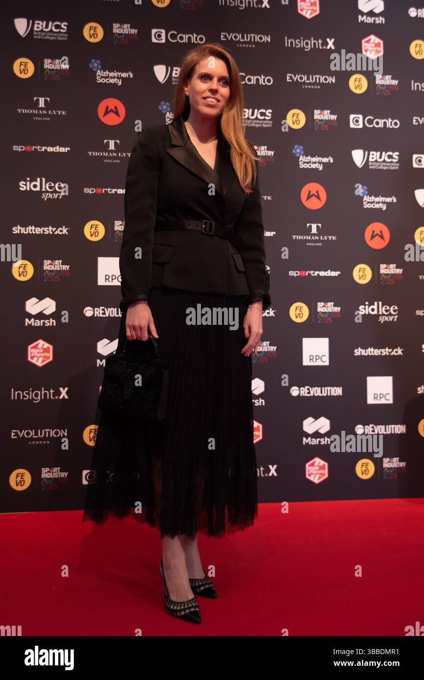 London, England. Mai 2025. Prinzessin Beatrice posiert auf dem roten Teppich bei den FEVO Sport Industry Awards. Cristina Massei/Alamy Live News Stockfoto