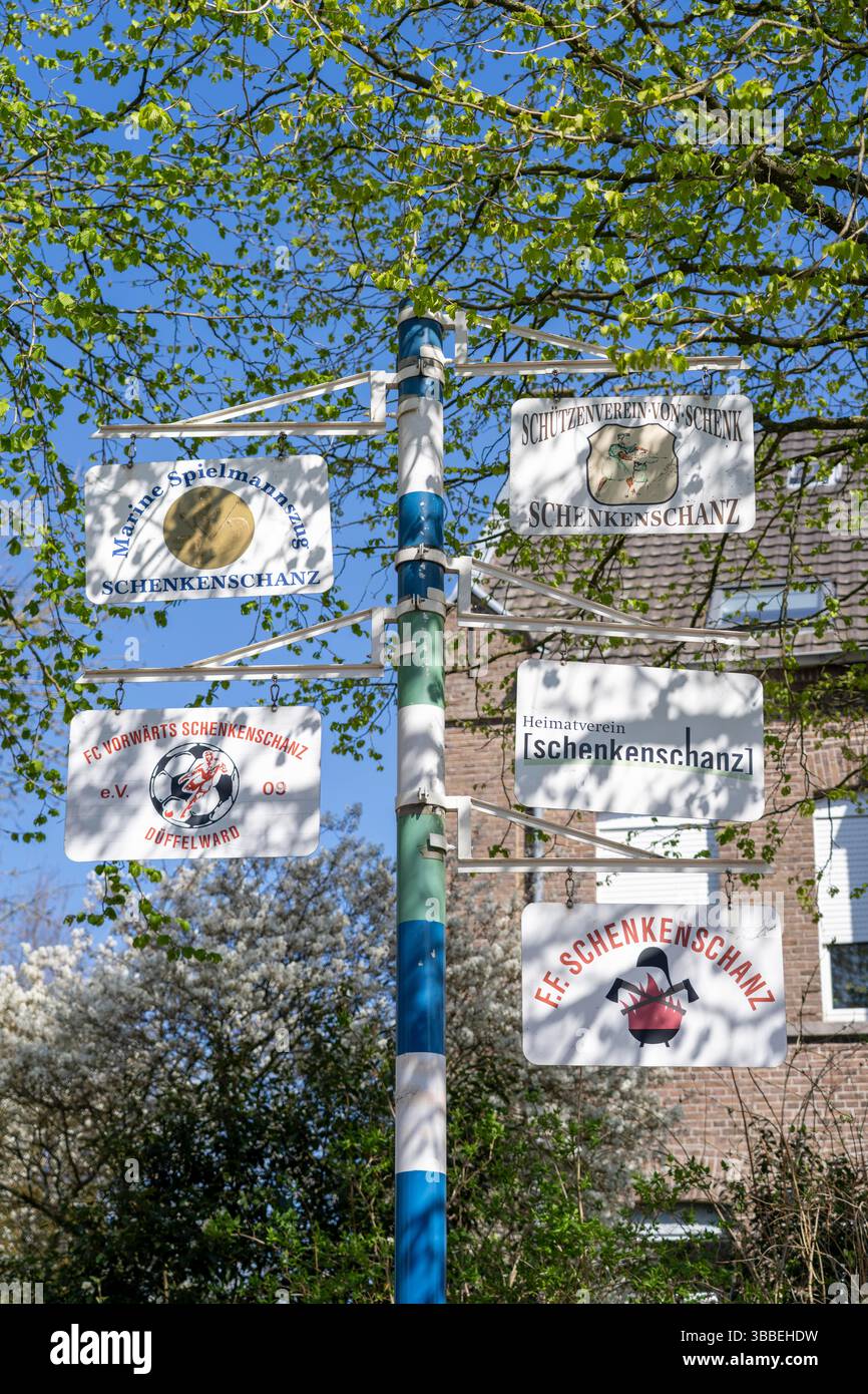 Das Dorf Schenkenschanz gehört zu Kleve am Niederrhein. Neun Zehntel des Gemeindegebiets liegen in der Rheinaue, und das Dorf liegt Stockfoto