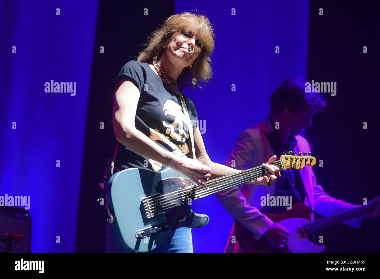 Buenos Aires (15. Mai 2025). Die britische Rockband The Pretenders (Chrissie Hynde, Lead Vocals) spielt live in der Movistar Arena. Quelle: Mariano Garcia/Alamy Live News Stockfoto