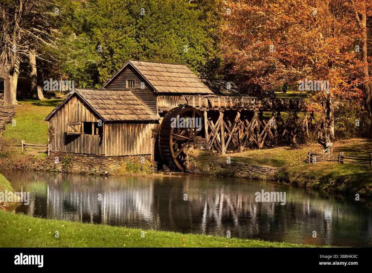 Mabry Mill im Herbst auf dem Blue Ridge Parkway Virginia USA Stockfoto