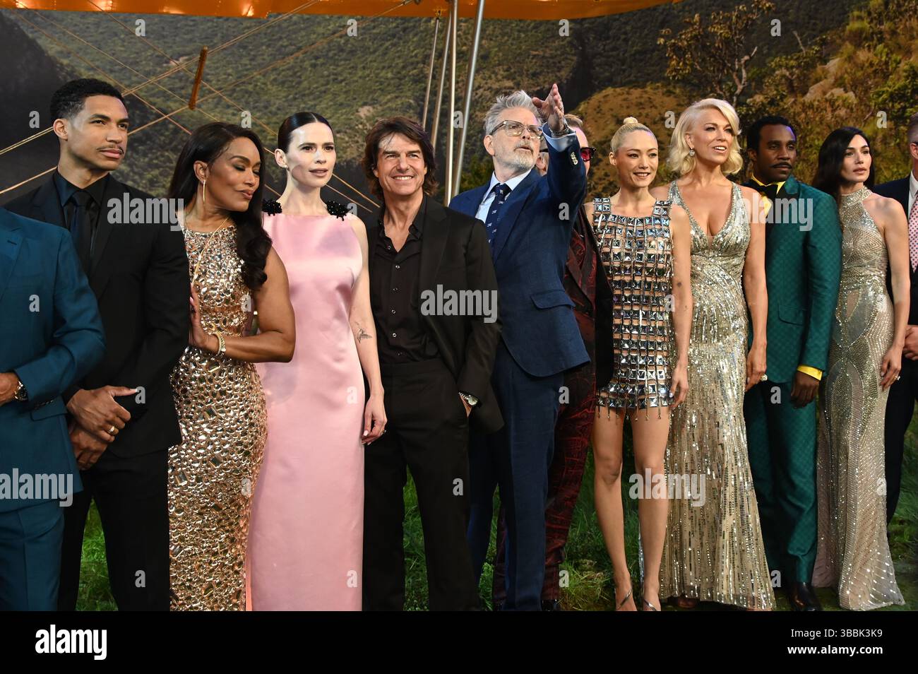 LONDON, ENGLAND - 15. MAI: „Mission: Impossible - The Final Reckononing“ – Weltpremiere am Leicester Square am 15. Mai 2025 in London. (Foto von 李世惠/siehe Li/Picture Capital) Credit: Siehe Li/Picture Capital/Alamy Live News Stockfoto