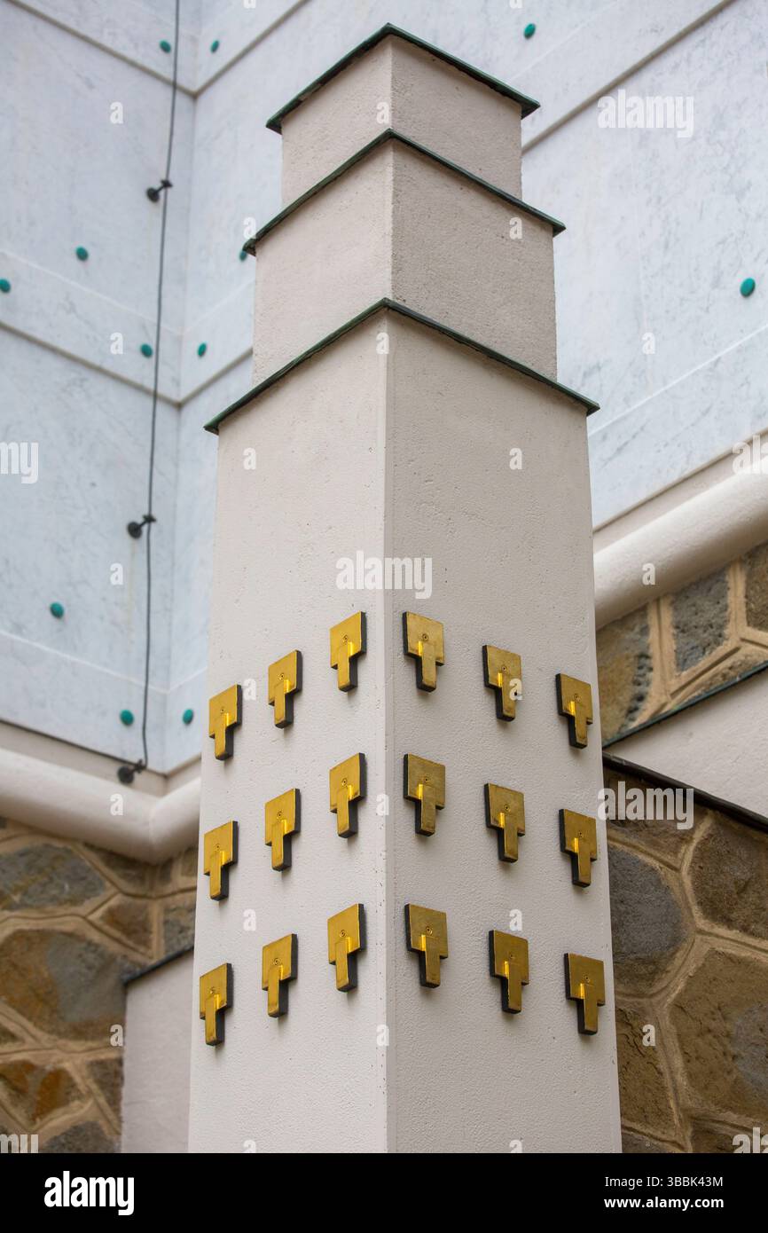 Außenansicht der Jugendstilkirche am Steinhof, 1907, auch Kirche St. Leopold, Wien, Österreich Stockfoto