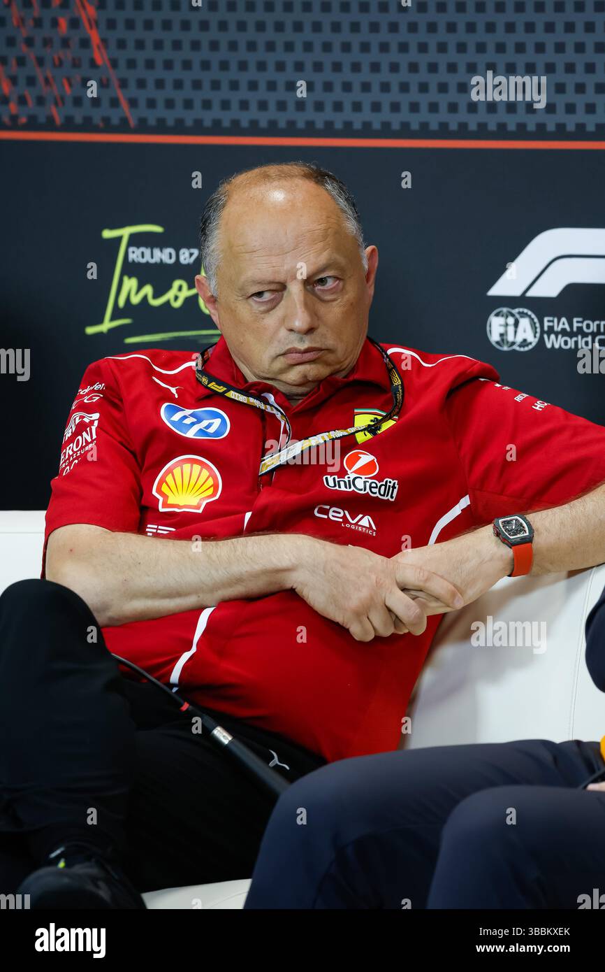 VASSEUR Frederic (fra), Teamchef &amp; General Manager der Scuderia Ferrari, Porträt während der Formel 1 AWS Gran Premio del Made in Italy e Dellâ??Emilia-Romagna 2025, Emilia Romagna Grand Prix 2025, 7. Runde der FIA Formel 1 Weltmeisterschaft 2025 vom 16. Bis 18. Mai 2025 auf dem Autodromo Internazionale Enzo e Dino Ferrari in Imola, Italien Stockfoto