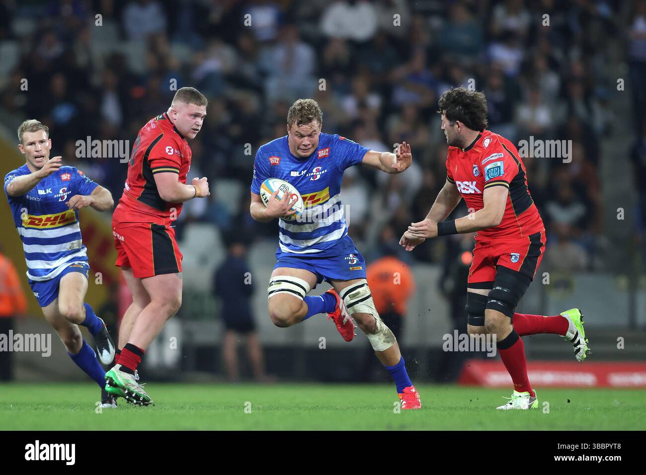 KAPSTADT, SÜDAFRIKA - 16. MAI: Connor Evans von DHL Stormers im Spiel der United Rugby Championship zwischen DHL Stormers und Cardiff Rugby im DHL Stadium am 16. Mai 2025 in Kapstadt, Südafrika. Foto: Shaun Roy/Alamy Live News Stockfoto
