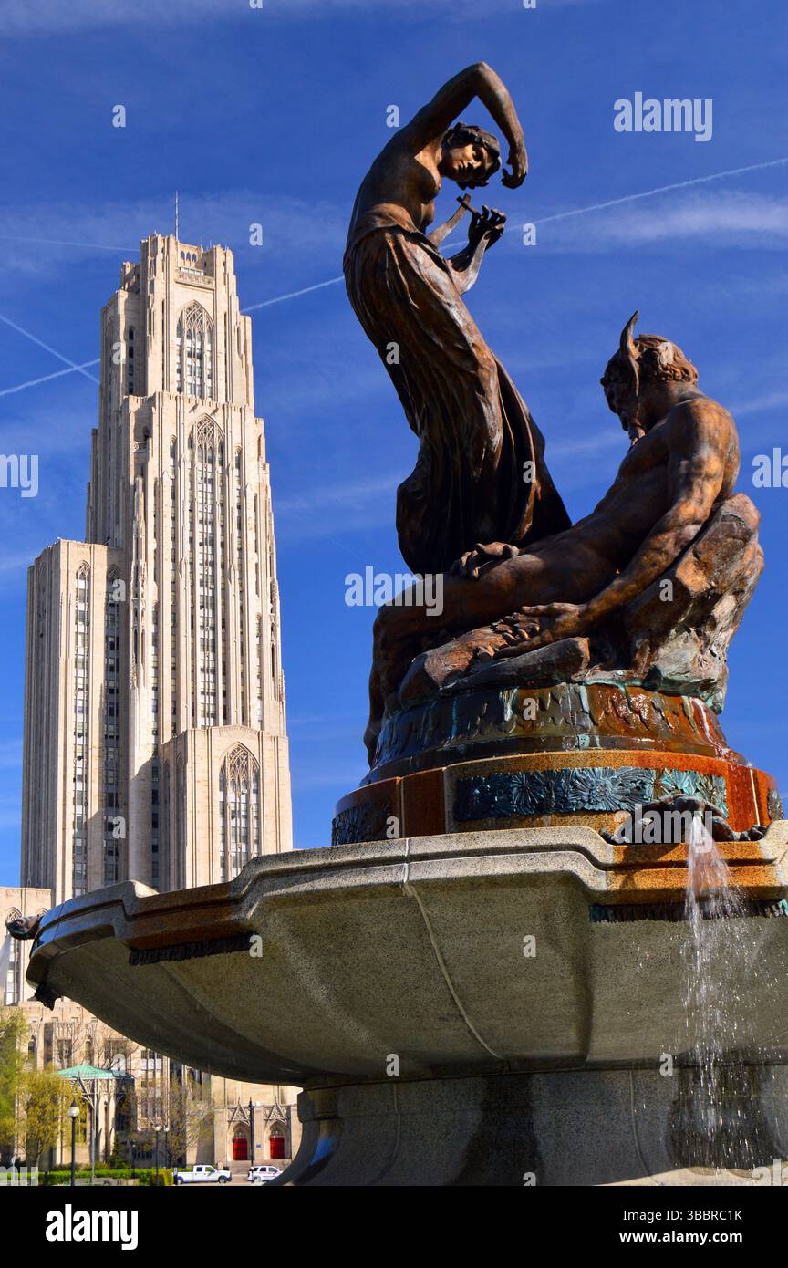 Das Mary Schenley Memorial auf dem Campus der University of Pittsburgh Stockfoto