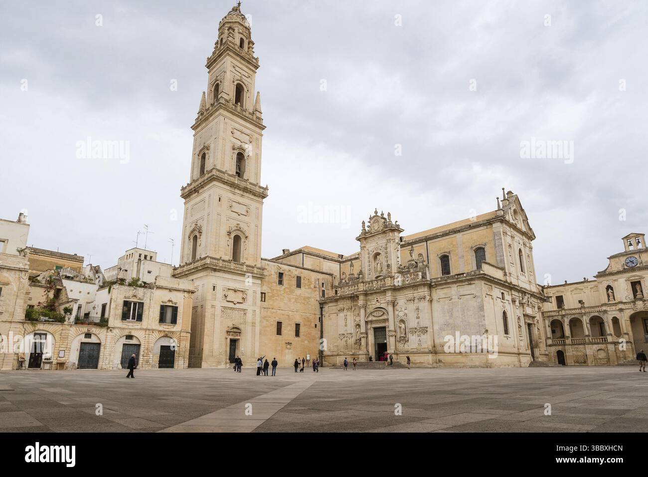 Kathedrale der Himmelfahrt der Jungfrau Maria in Lecce, Italien, Europa Stockfoto