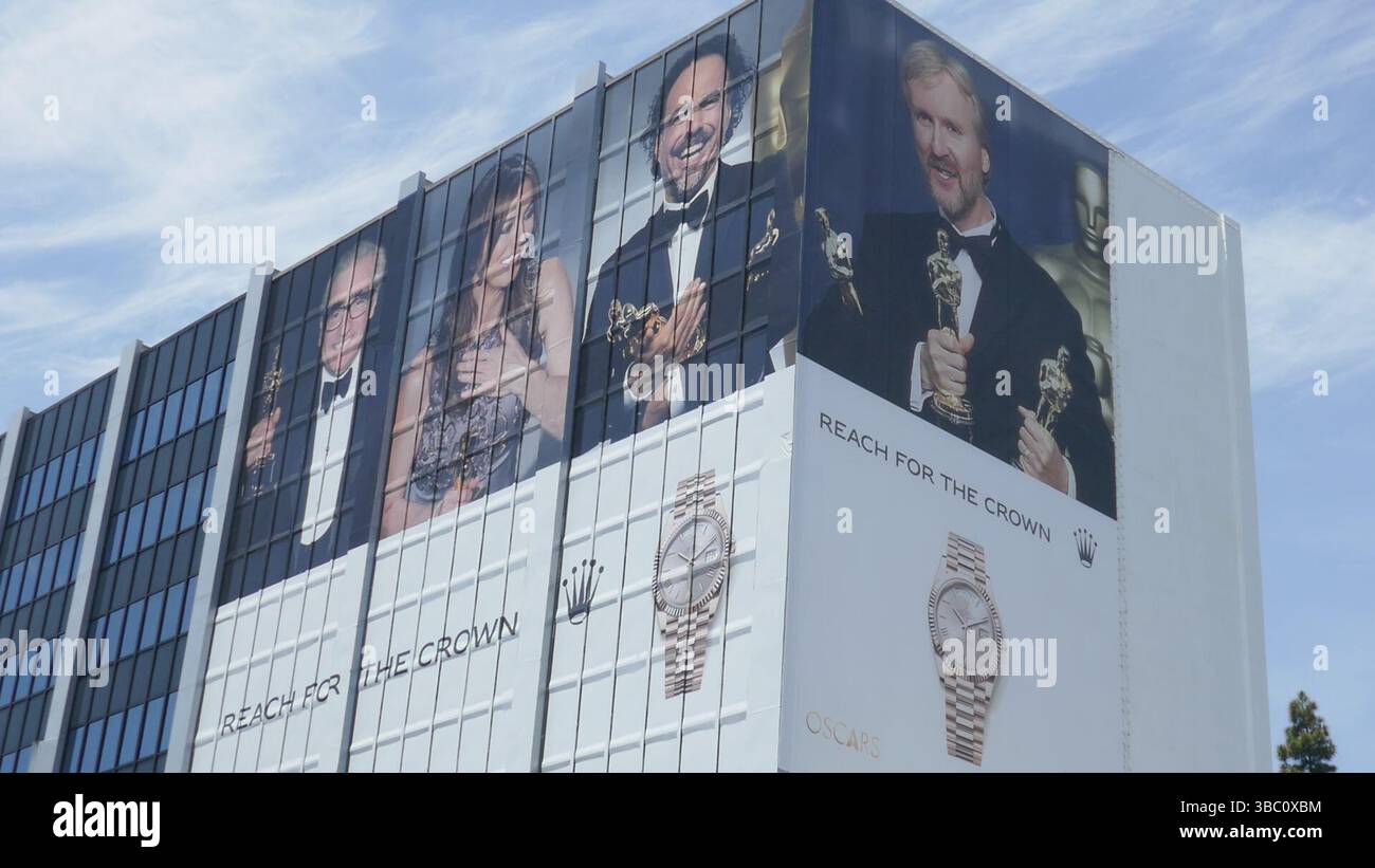 Los Angeles, Kalifornien, USA 16. Mai 2025 Regisseure Martin Scorsese, Kathryn Bigelow, Alejandro G. Inarritu und James Cameron Rolex Billboard am Sunset Blvd am 16. Mai 2025 in Los Angeles, Kalifornien, USA. Foto: Barry King/Alamy Stock Photo Stockfoto