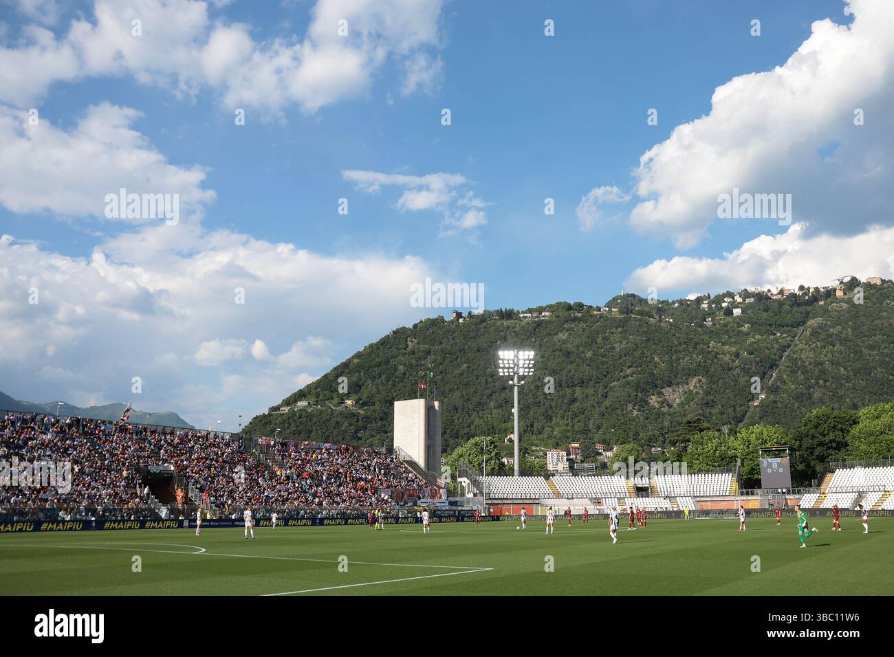 Como, Italien. Mai 2025. Eine allgemeine Ansicht vor dem Auftakt beim Finale Juventus gegen AS Roma Coppa Italia im Stadio Giuseppe Sinigaglia, Como. Der Bildnachweis sollte lauten: Jonathan Moscrop/Sportimage Credit: Sportimage Ltd/Alamy Live News Stockfoto