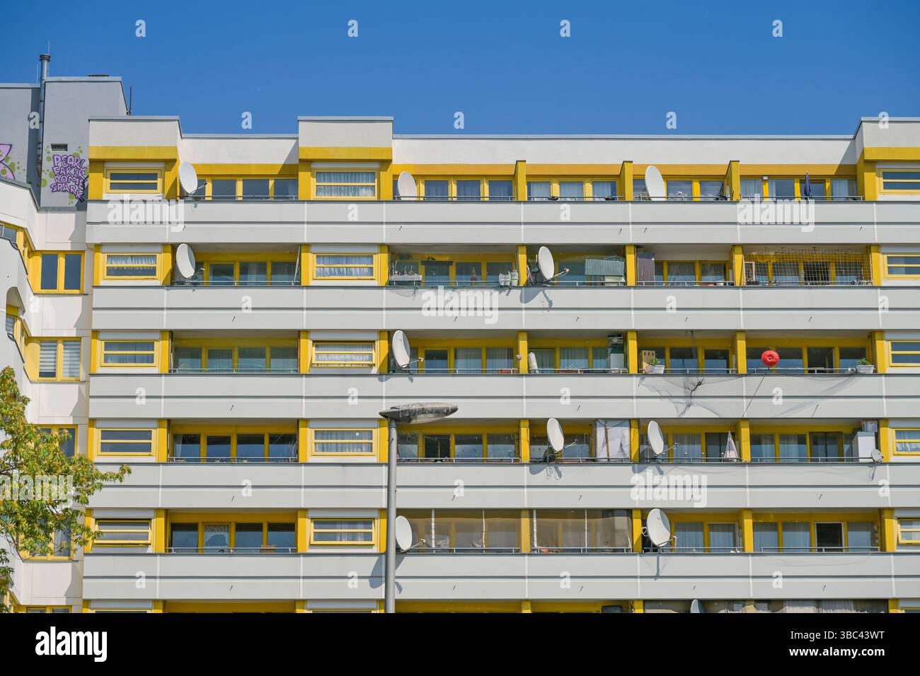 Sozialwohnungen, Kreuzberger Zentrum, Kottbusser Tor, Kreuzberg, Berlin, Deutschland *** Sozialwohnungen, Kreuzberg Zentrum, Kottbusser Tor, Kreuzberg, Berlin, Deutschland Stockfoto