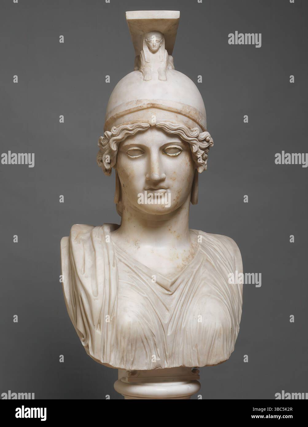 Athena. Büste. Tivoli Villa Hadriana (Italien). Material: Marmor. Abmessungen: Höhe 96,5 cm. Museum: KUNSTHISTORISCHES MUSEUM, VIENA, ÖSTERREICH. Minerva. MINERVA (ATENEA). ATENEA (MINERVA). Stockfoto