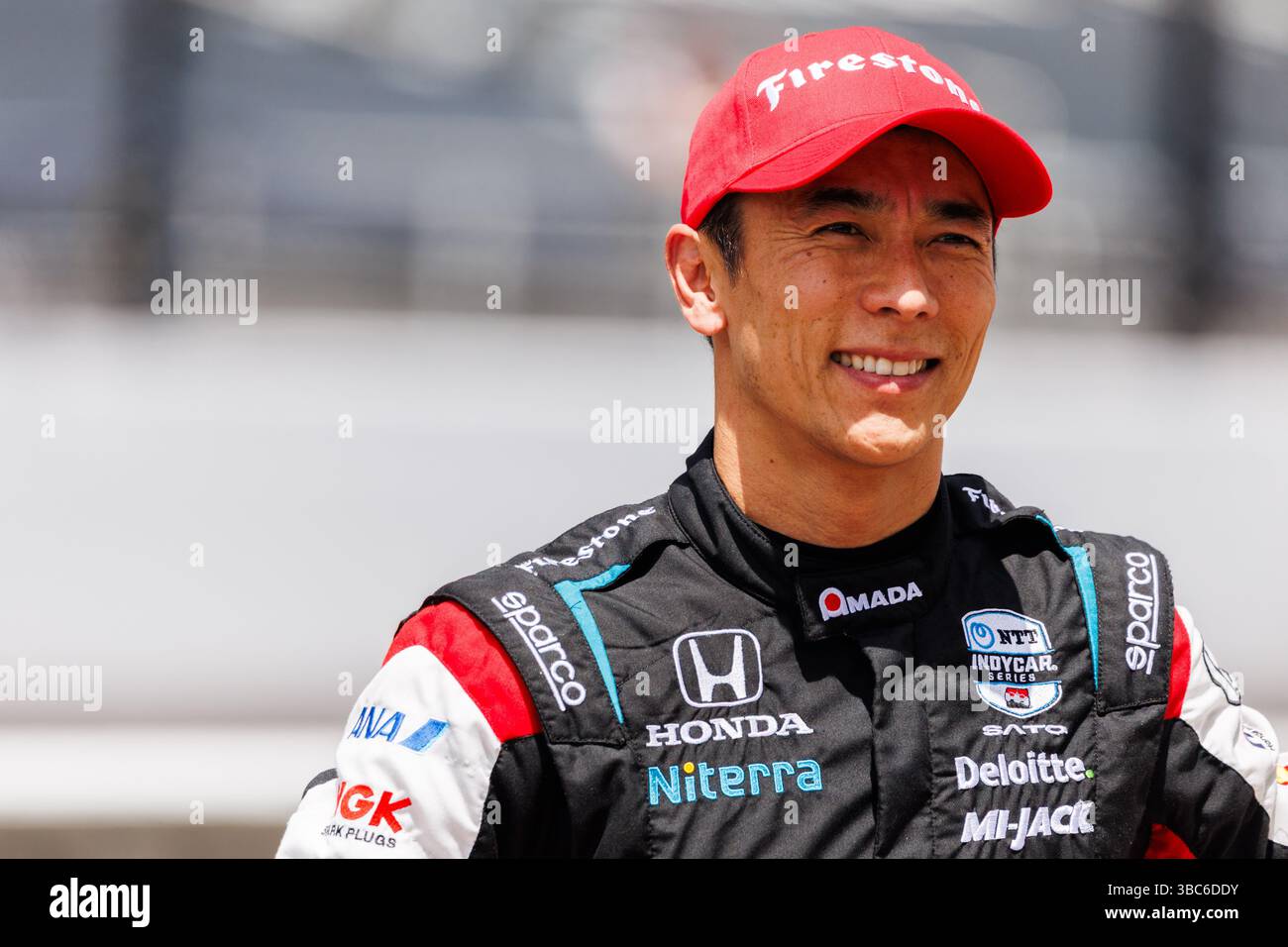 Indianapolis, Usa. Mai 2025. Takuma Sato von Rahal Letterman Lanigan Racing Honda während der Qualifikation für die NTT IndyCar Series 109. Lauf der Indianapolis 500 auf dem Indianapolis Motor Speedway. Quelle: SOPA Images Limited/Alamy Live News Stockfoto