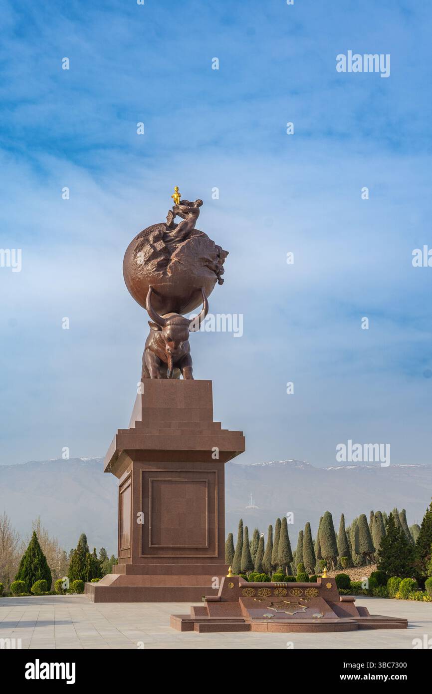 Aschgabat, Turkmenistan, Denkmalkomplex des Volkes, Denkmal „Ruhy tagzym“ (geistlicher Gottesdienst) Stockfoto