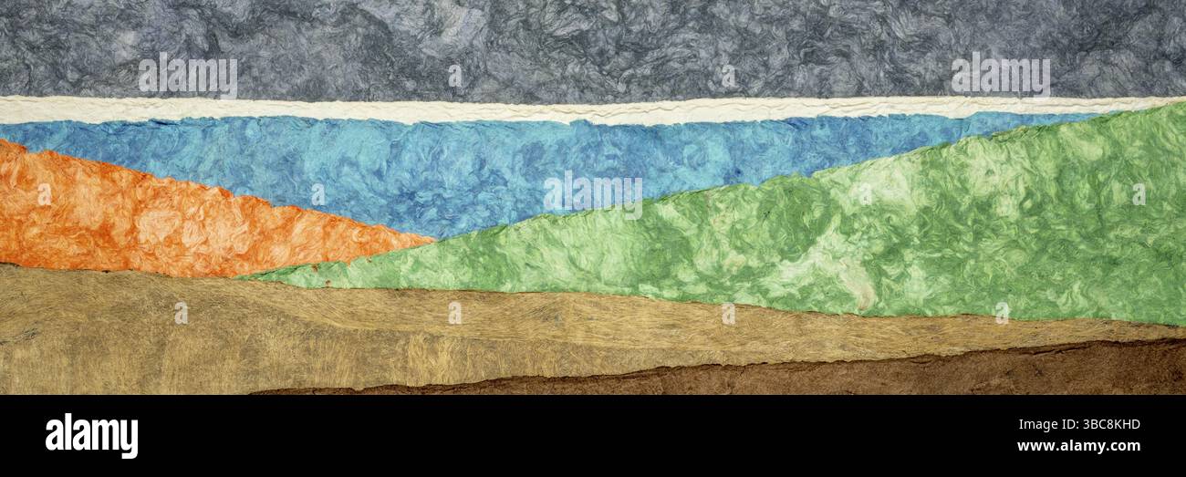 Abstrakte Landschaft mit Amate-Rindenpapieren, handgefertigt in Mexiko aus Amate-, Brennnessel- und Maulbeerbäumen, Panorama-Banner Stockfoto