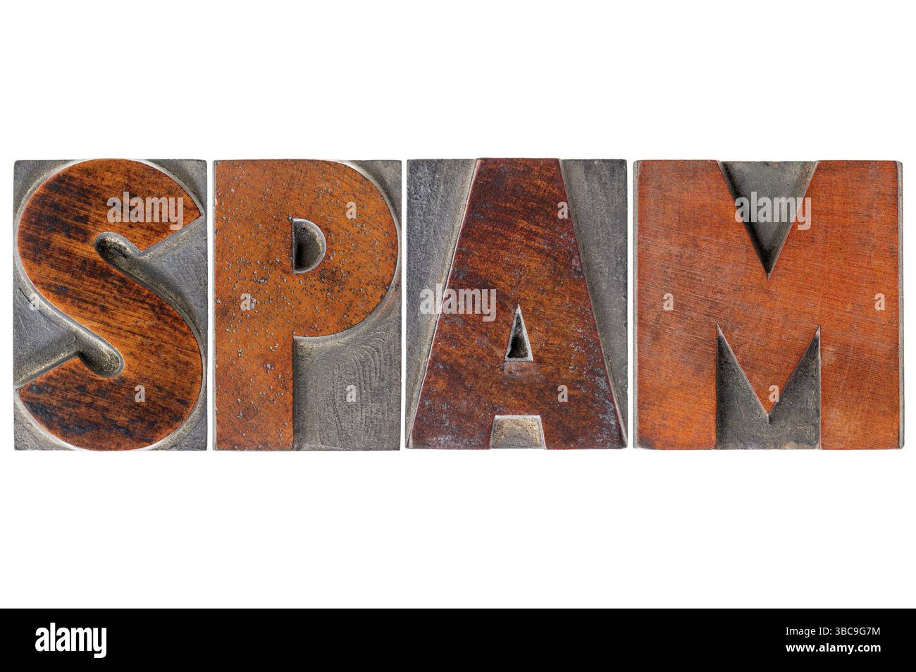 Spam-Wort (unerbetene und unerwünschte kommerzielle E-Mail-Nachrichten) in isolierten Vintage-Buchdruckblöcken aus Holz Stockfoto