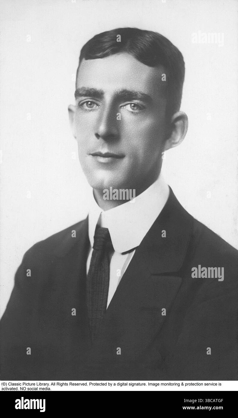 Prinz Wilhelm (1884–1965) war ein schwedischer Fürst und Herzog von Södermanland. Er war der Sohn von König Gustaf V. und Königin Victoria. 1908 heiratete er Großherzogin Maria Pawlowna, eine Cousine des Zaren Nikolaus II. Von Russland. Ihre Ehe war jedoch zutiefst unglücklich und endete 1914 mit der Scheidung. Zusammen hatten sie einen Sohn, Lennart, geboren 1909. Stockfoto