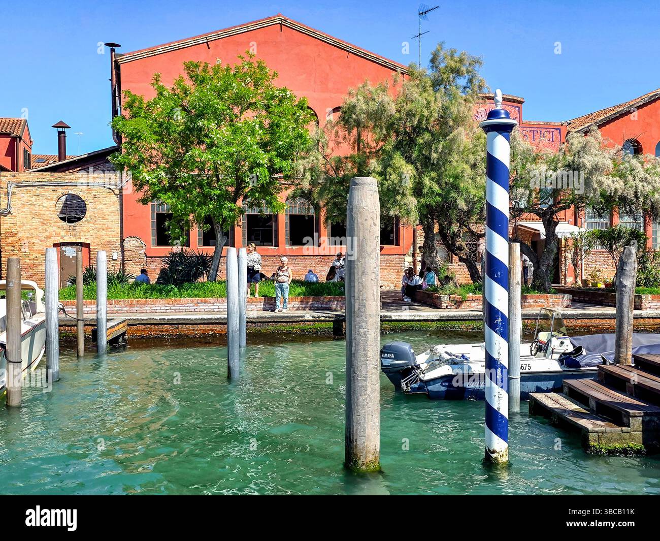 Die Insel Murano in der Lagune von Venedig ist berühmt für ihre Glasherstellung Stockfoto