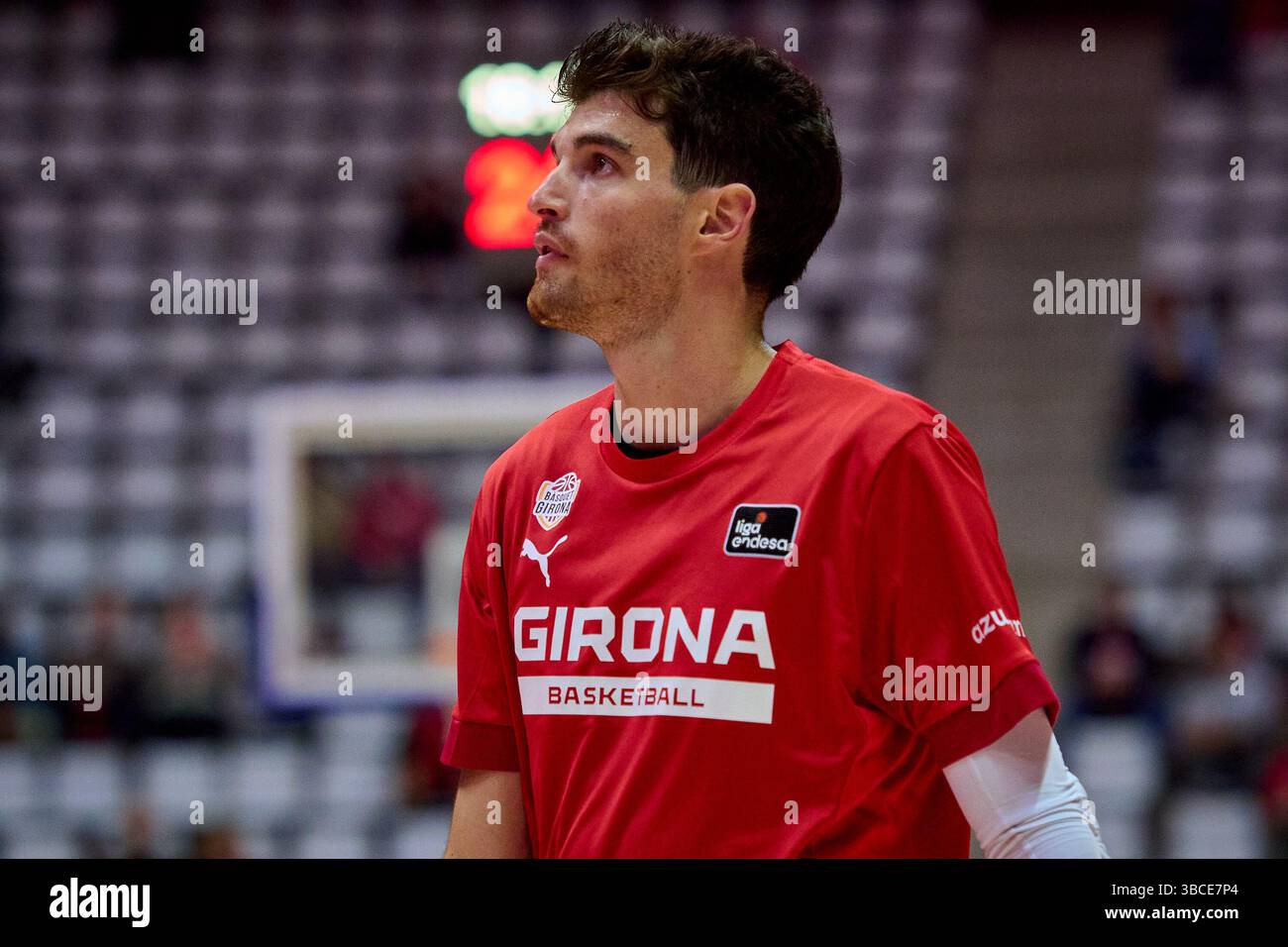 PEP Busquets von Basquet Girona vor dem Spiel der Basketball ACB Liga Endesa spieltag 30 zwischen Basquet Girona und La Laguna Teneriffa im Fontajau Pavillon. Basquet Girona 84 : 93 La Laguna Teneriffa Stockfoto