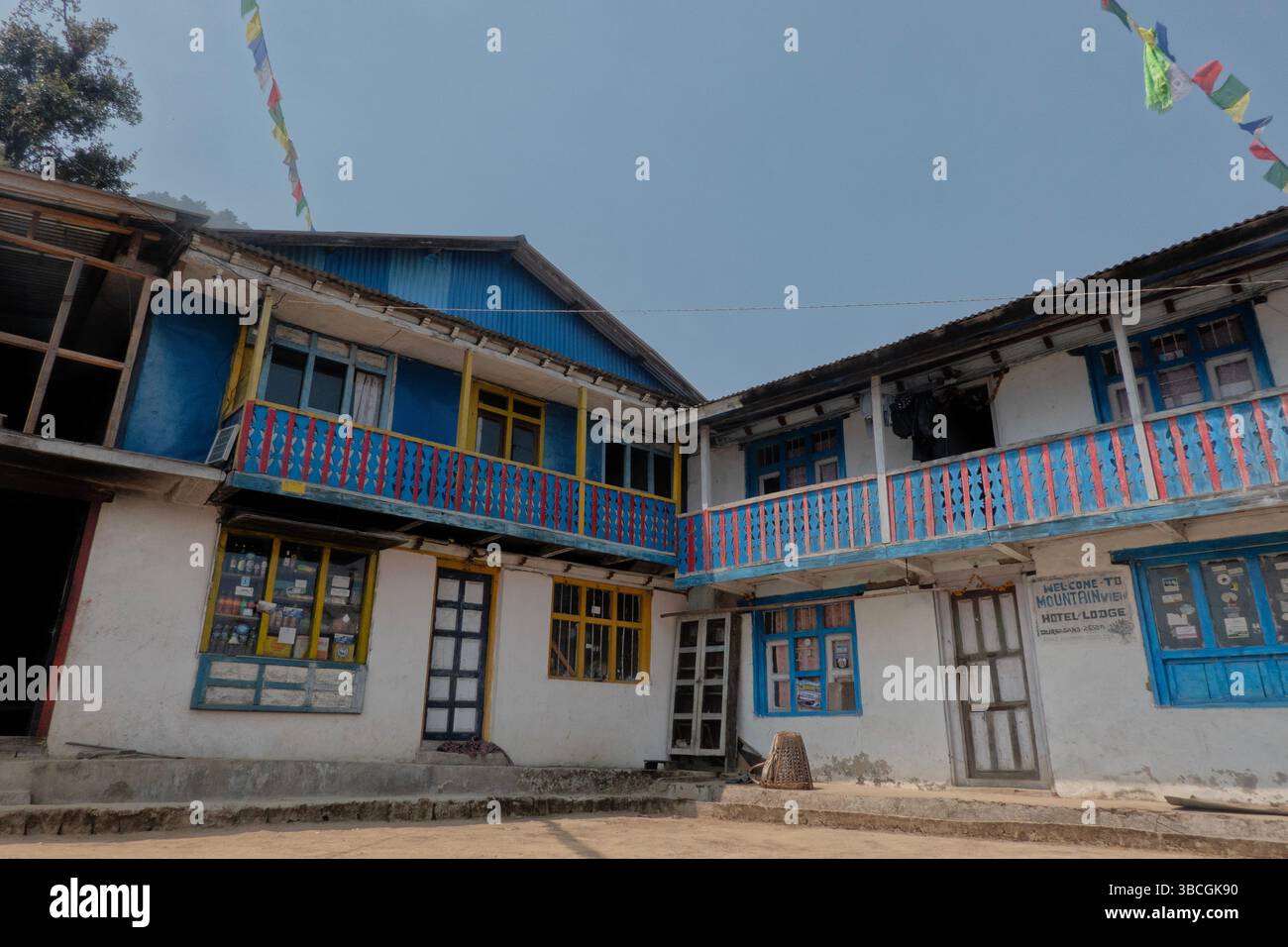 Traditionelles Teehaus und Lodge, Langtang Nationalpark, Phalung Danda, Nepal Stockfoto