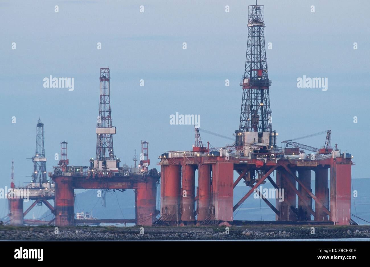 Ölplattformen, Cromatry Firth, Inverness, Schottland, Ölplattform, Nordsee, Nordsee Stockfoto