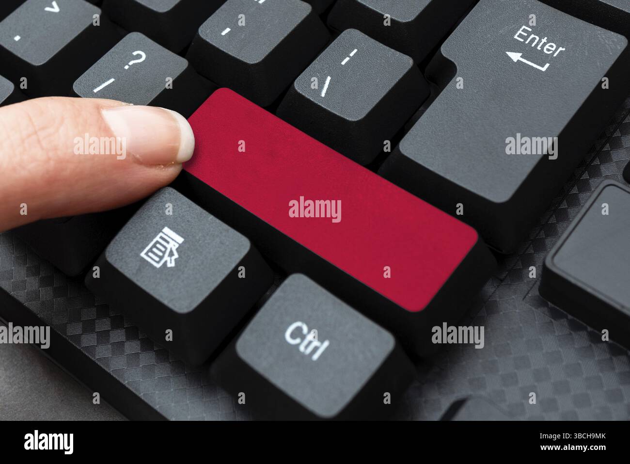 Abstract Antworten Auf Online-Nachrichten, Eingeben Und Senden Von Internet-Briefen Stockfoto
