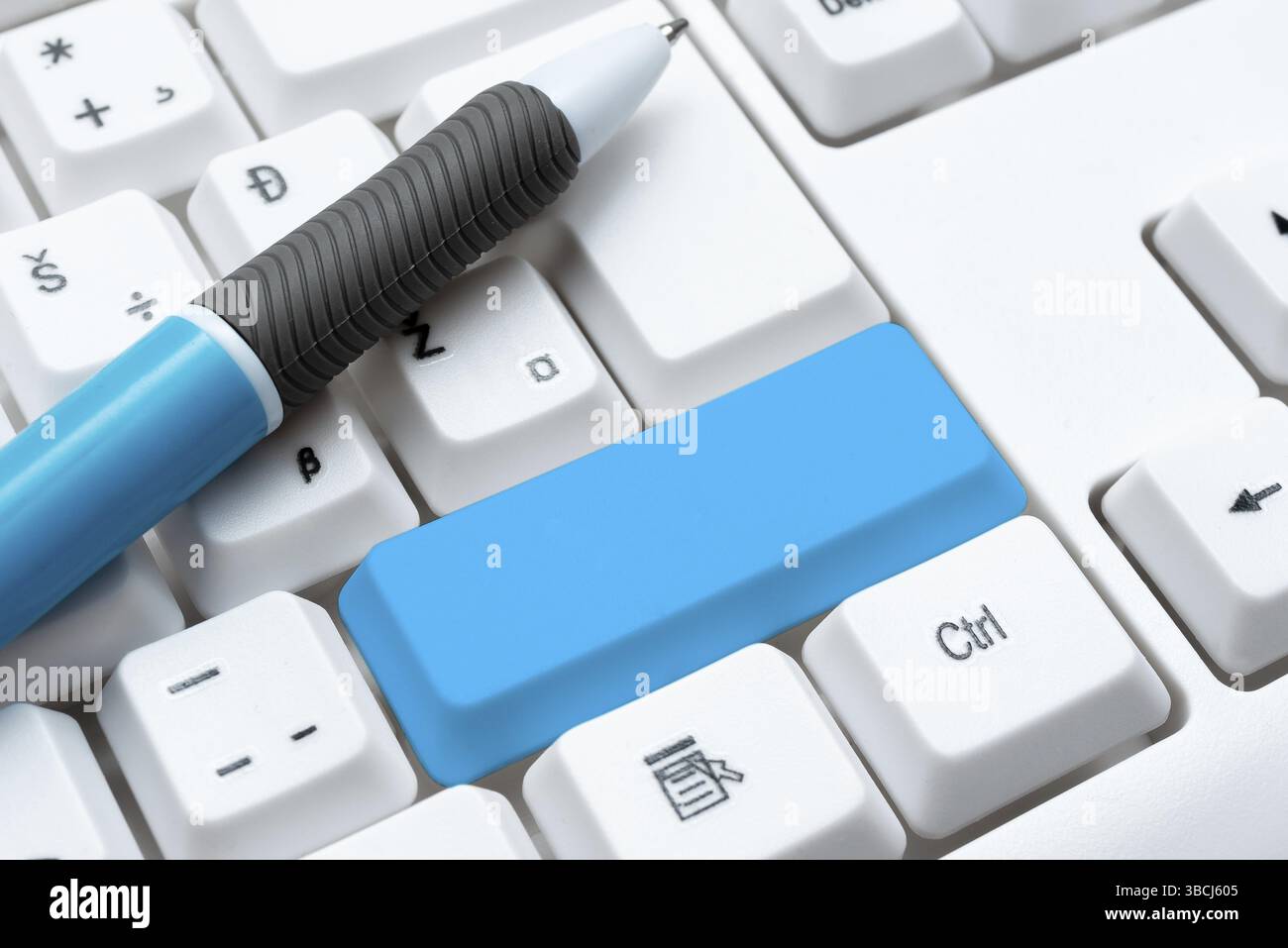 Eingabe Hilfreich Blog Tutorial Und Anleitungen, Recherche Strategien Online Stockfoto