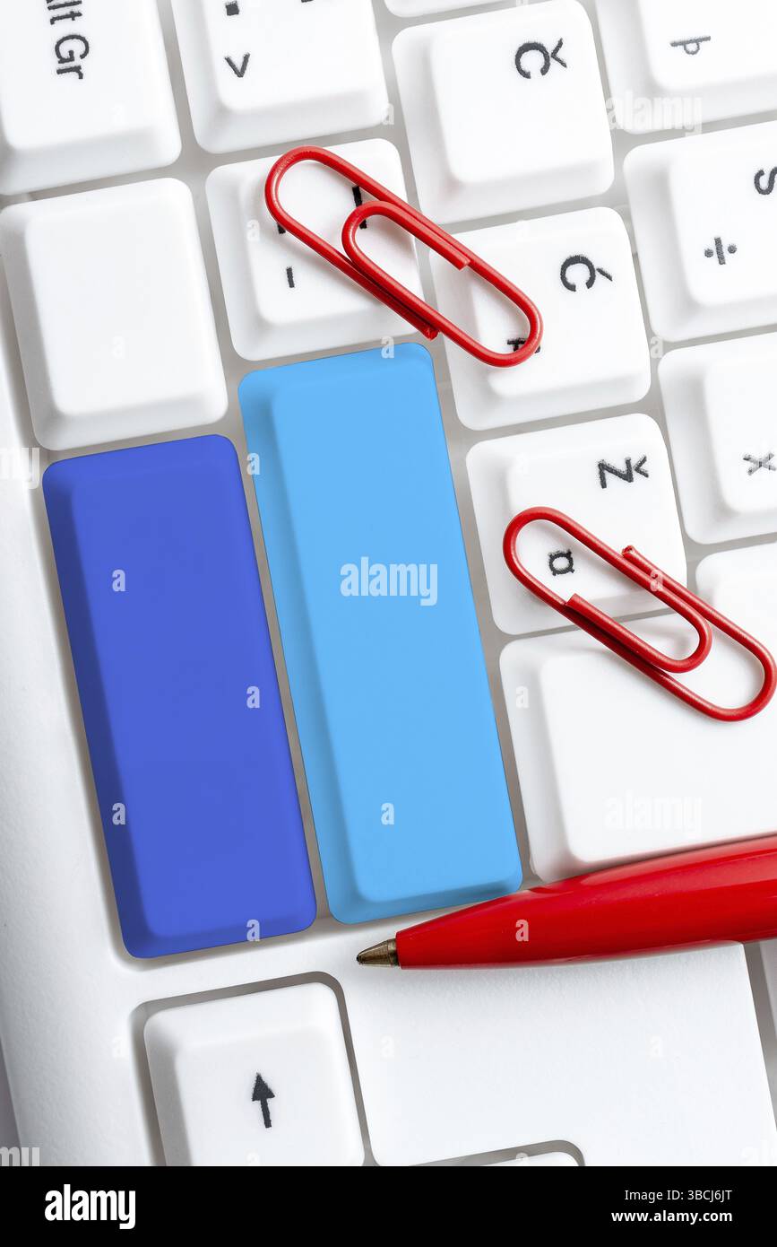 Eingeben Von Online-Klassenkursen, Abstract Neutippen Von Untertitelspuren Stockfoto