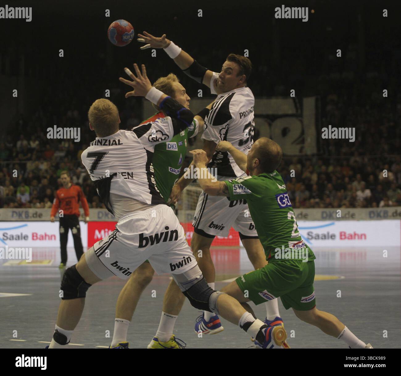 SC Magdeburg gegen THW Kiel am 09.10.2013 Stockfoto