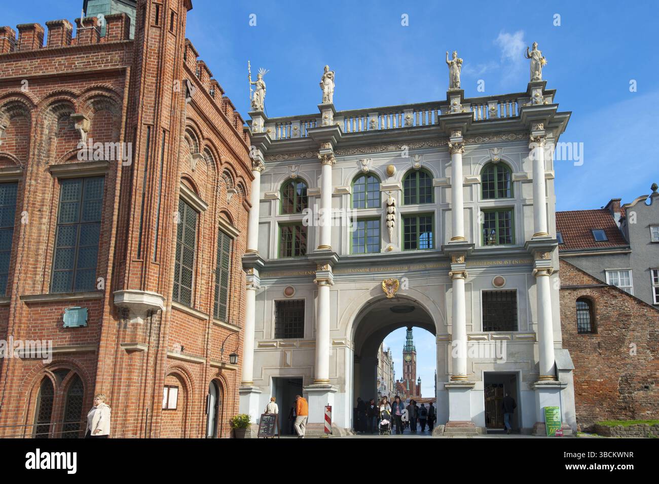 Langes Tor, Danzig, Brama Zlota, Long Lane, Golden Gate, Ende der Long Lane, Danzig, Pommern, Polen, Europa Stockfoto
