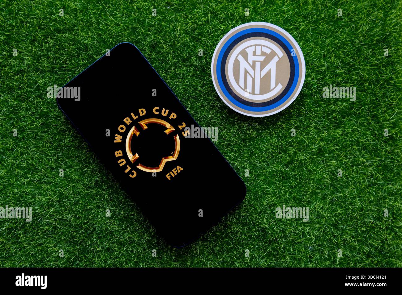 20. Mai 2025, Usa. Das Emblem des Fußballvereins, der an der FIFA Club-Weltmeisterschaft Inter Mailand teilnimmt Stockfoto