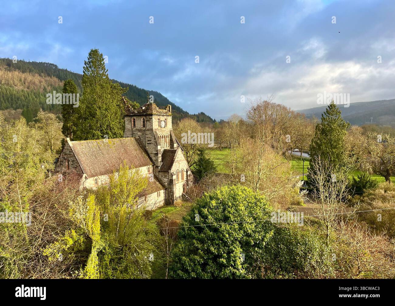 Saint Mary's Church, Betws-y-Coed, Wales, Großbritannien - Smartphone-aufgenommenes Stockfoto