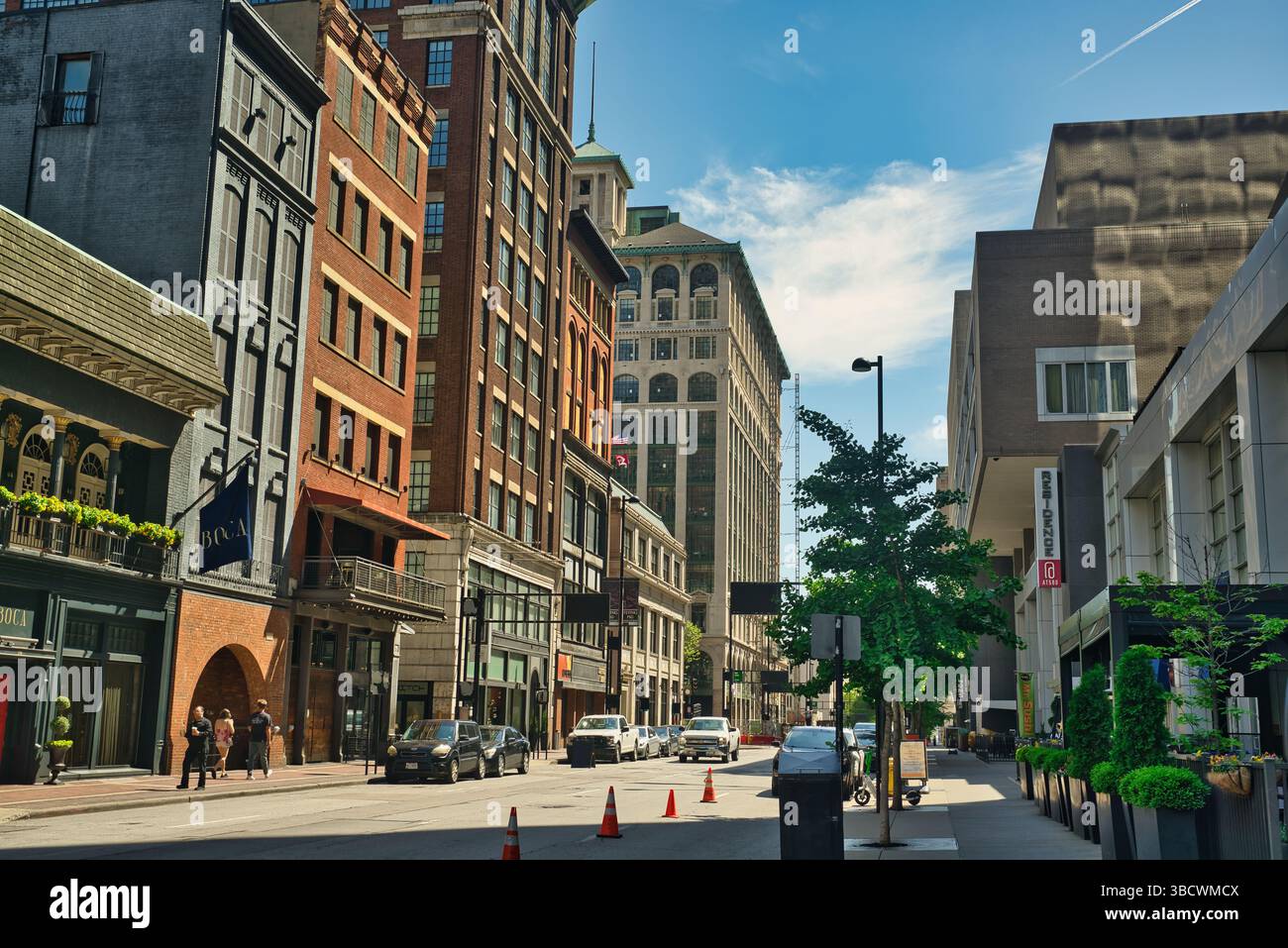 E 6th Street im Zentrum von Cincinnati Ohio USA 2025 Stockfoto