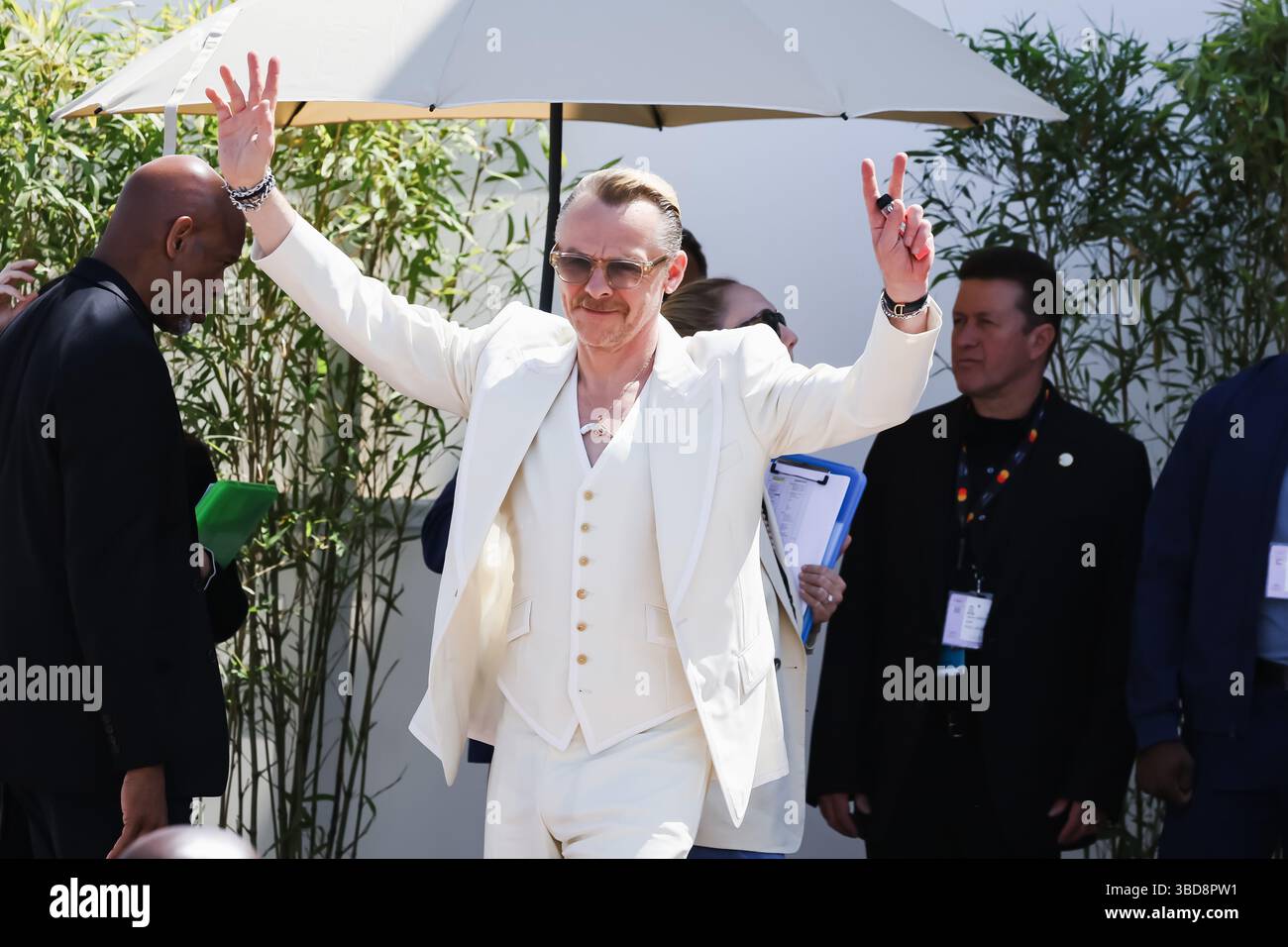 Cannes, Frankreich. Mai 2025. Simon Pegg kommt am 14. Mai 2025 beim Fotoaufruf von Mission: Impossible – The Final Reckoning während des 78. Festivals de Cannes in Cannes (Foto: Alessandro Bremec/NurPhoto) an. Quelle: NurPhoto SRL/Alamy Live News Stockfoto