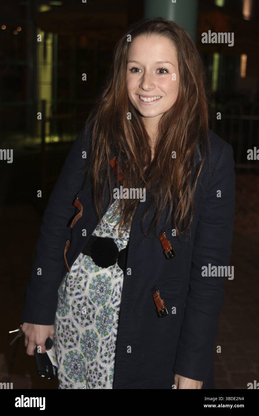 Sängerin Oonagh (Senta-Sofia Delliponti) mit Stockfoto