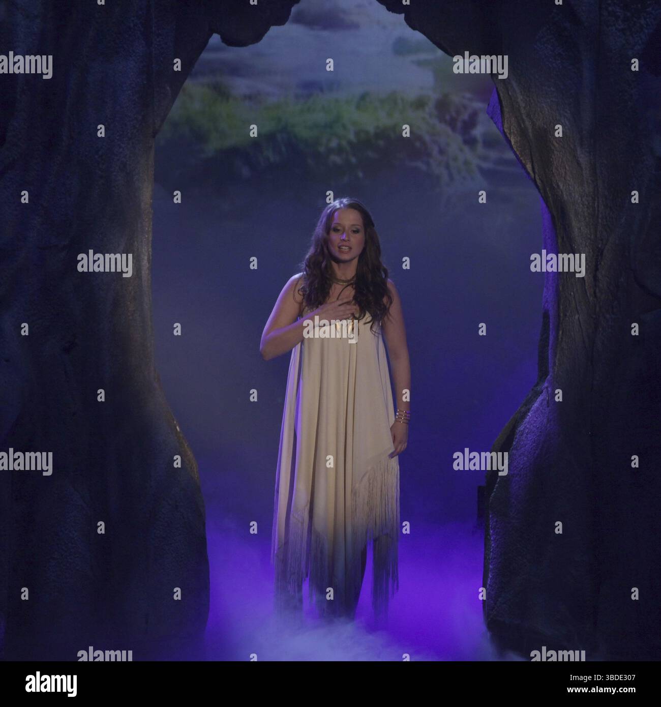 Sängerin Oonagh (Senta-Sofia Delliponti) mit Stockfoto