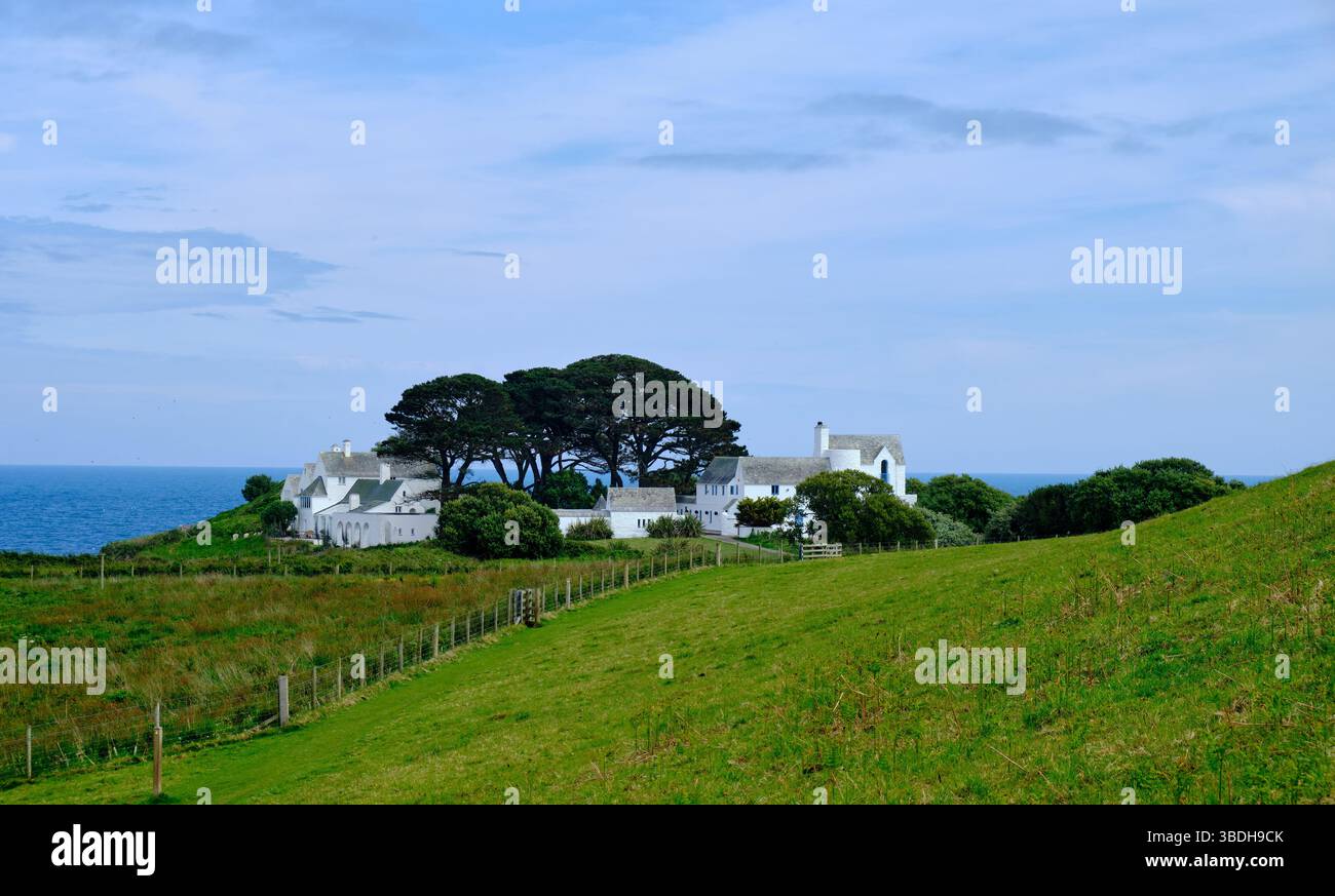 Chapel Point - östlicher Aspekt - vom South-West Coast Path in der Nähe von Portmellon, Cornwall, England. Stockfoto