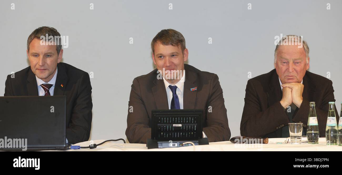 Fraktionsvorsitzender MDL Bjoern Hoecke (AfD Thüringen), Landesvorsitzender der AfD in Sachsen-Anhalt Andre Poggenburg und Fraktionsleiter Stockfoto