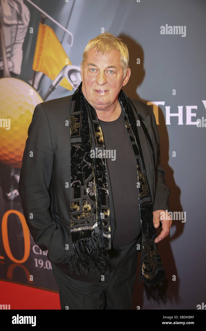 Heinz Hoenig auf dem roten Teppich bei der Gala zum 10. GRK Golf Charity Masters Leipzig 2017 Stockfoto