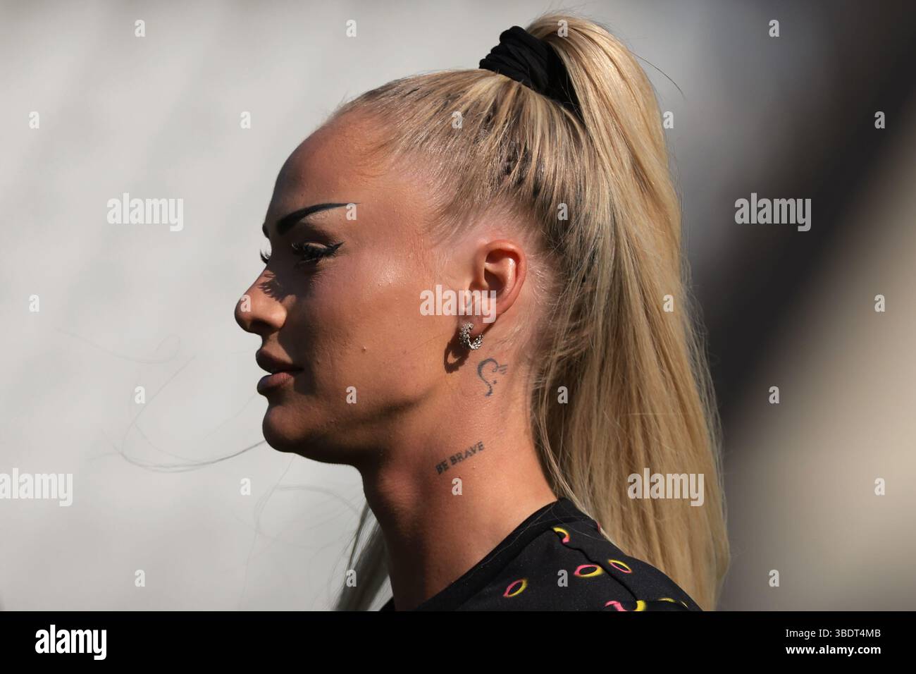 Como, Italien. Mai 2025. Alisha Lehmann von Juventus während des Aufwärmens vor dem Spiel Juventus vs. AS Roma Coppa Italia im Stadio Giuseppe Sinigaglia, Como. Der Bildnachweis sollte lauten: Jonathan Moscrop/Sportimage Credit: Sportimage Ltd/Alamy Live News Stockfoto