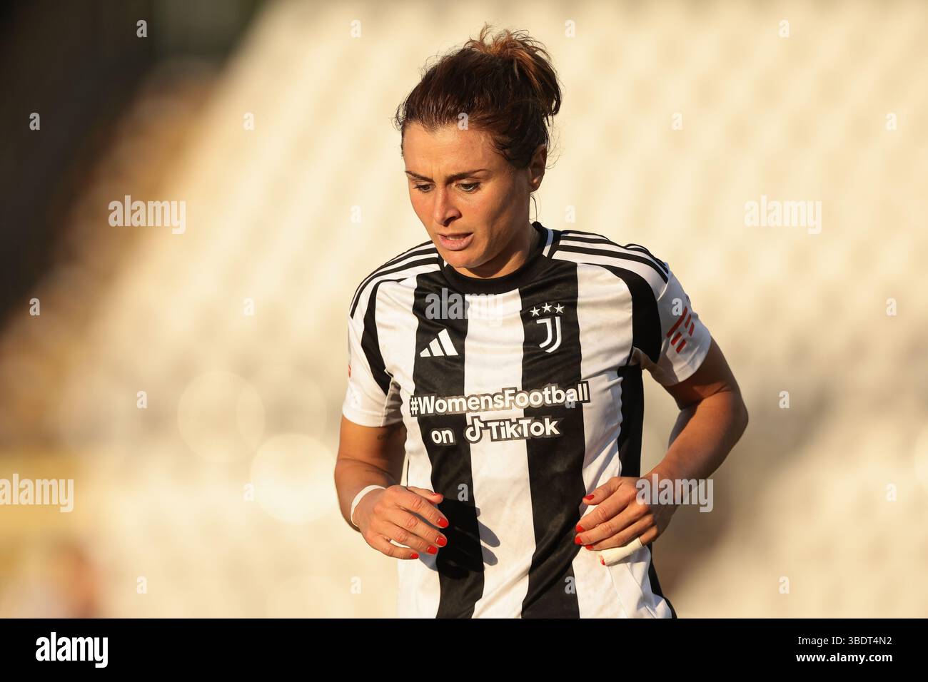 Como, Italien. Mai 2025. Cristiana Girelli von Juventus während des Finalspiels Juventus gegen AS Roma Coppa Italia im Stadio Giuseppe Sinigaglia, Como. Der Bildnachweis sollte lauten: Jonathan Moscrop/Sportimage Credit: Sportimage Ltd/Alamy Live News Stockfoto