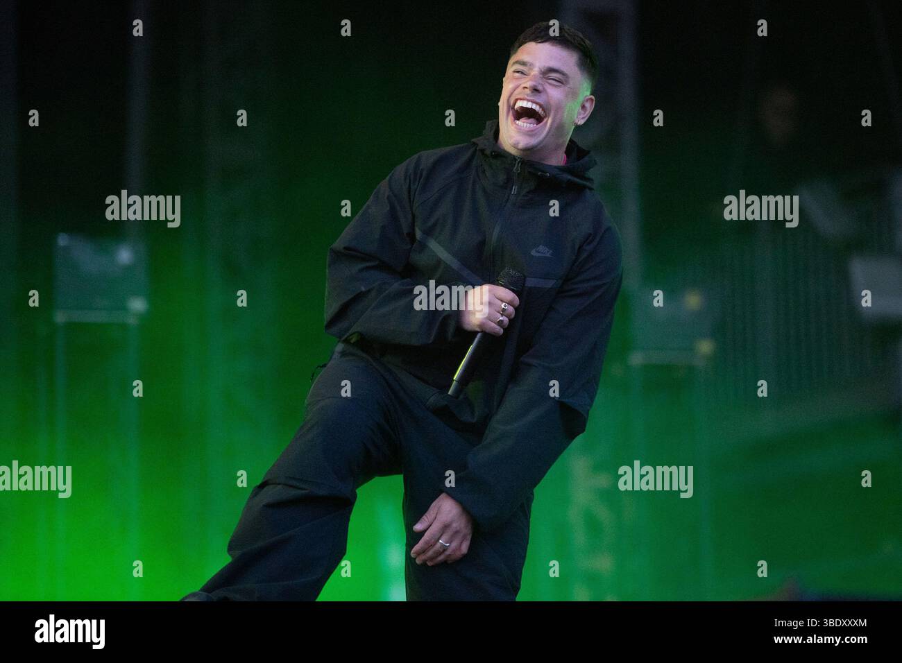 London, Großbritannien. 23. Mai 2025. Móglaí BaP (Naoise Ó Caireallain) von Kniescheibe tritt beim Wide Awake Festival im Brockwell Park auf. Quelle: Justin Ng/Alamy Stockfoto