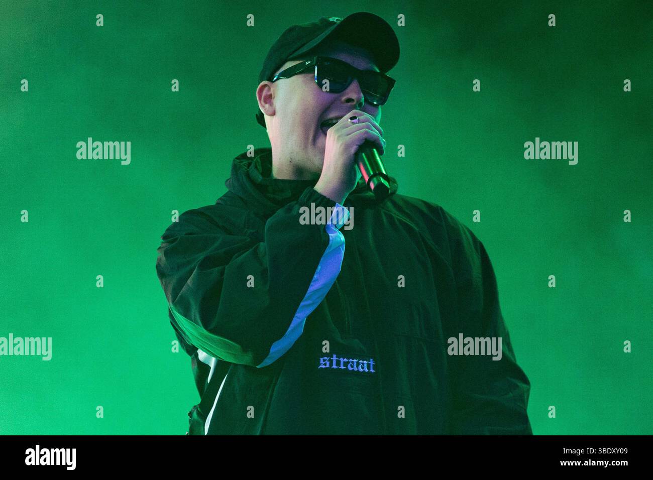 London, Großbritannien. 23. Mai 2025. Mo Chara (Liam Óg Ó hAnnaidh) von Kniescheibe tritt beim Wide Awake Festival im Brockwell Park auf. Quelle: Justin Ng/Alamy Live Stockfoto