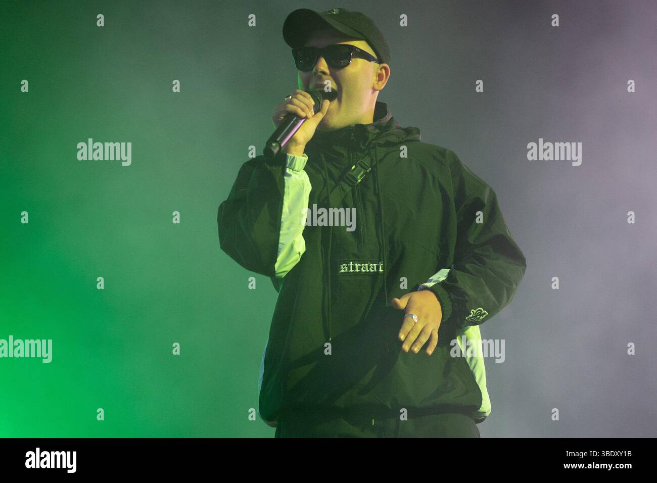 London, Großbritannien. 23. Mai 2025. Mo Chara (Liam Óg Ó hAnnaidh) von Kniescheibe tritt beim Wide Awake Festival im Brockwell Park auf. Quelle: Justin Ng/Alamy Live Stockfoto
