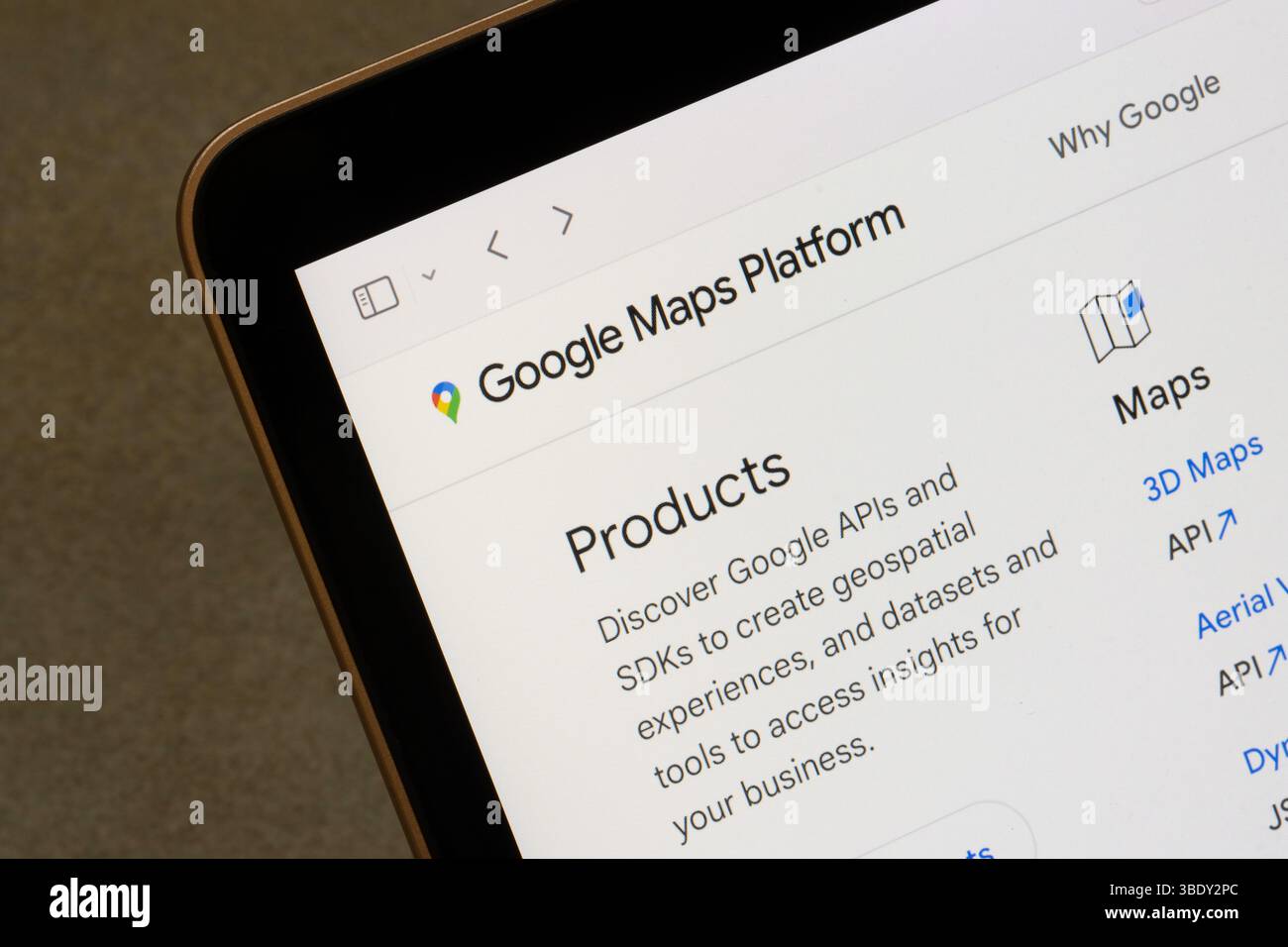 Die Webseite der Google Maps Platform wird auf der Website von Google auf dem Bildschirm eines Computers angezeigt. Stockfoto