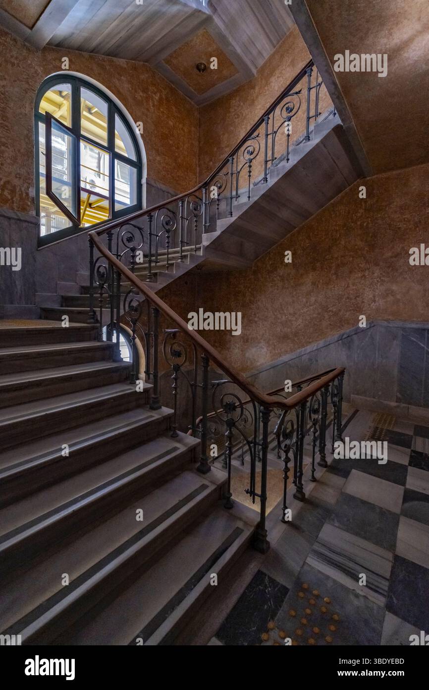 Das Metrohan-Gebäude im Stadtteil Beyoglu in Istanbul, Türkei Stockfoto