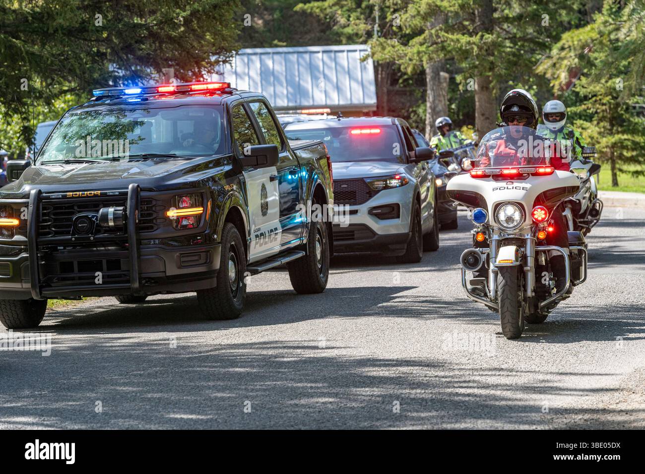 26. Mai 2025 Polizei und Sheriffs bilden in Calgary (Bowness Park) eine Trainingskabine für den bevorstehenden G7-Gipfel in Kananaskis, Alberta Stockfoto