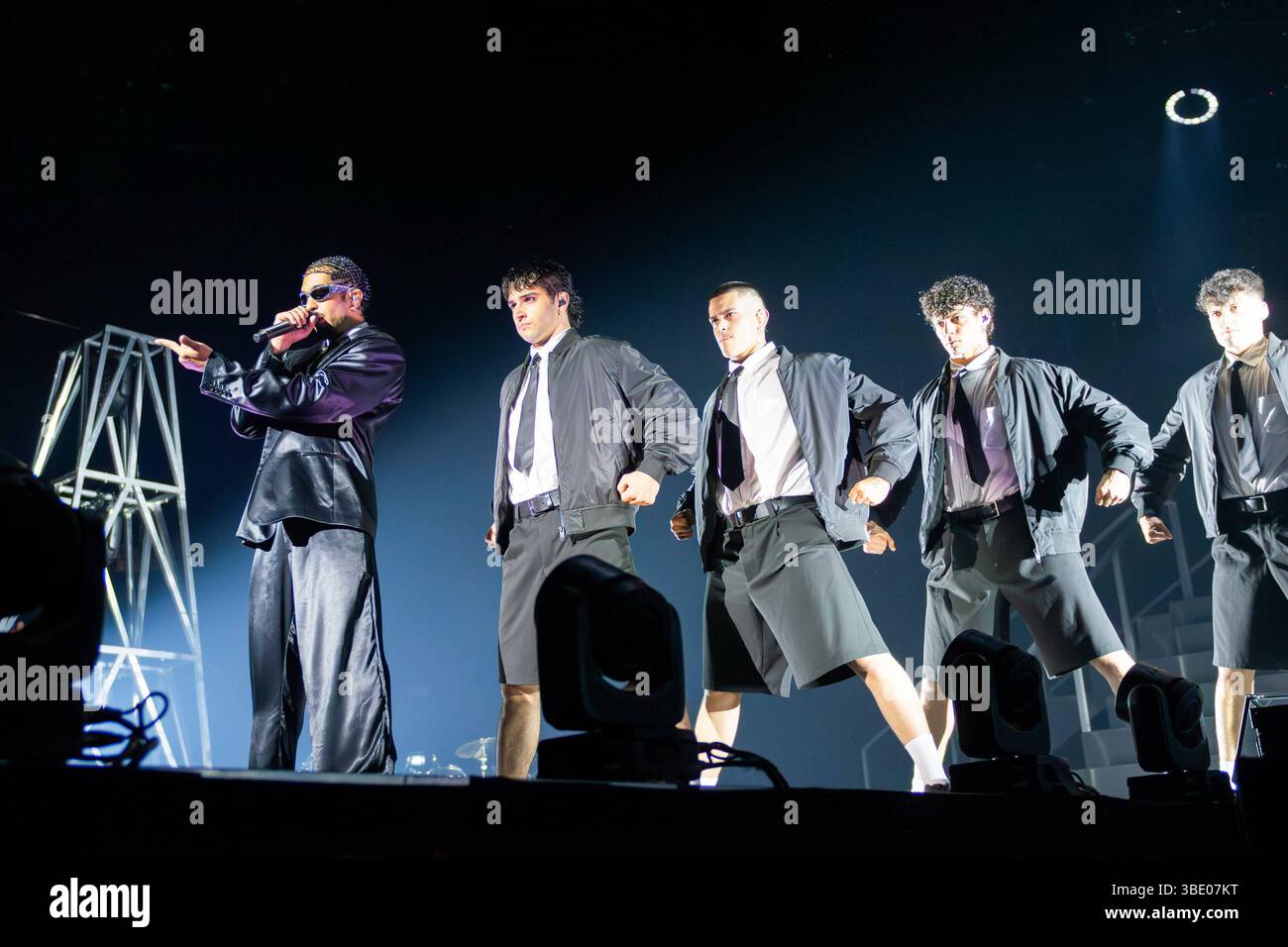 Musikkonzert - Mahmood - N.L.D.A. Tour 2025 Mahmood Alessandro Mahmoud Mailand Unipol Forum Italien Copyright: XMirkoxFava/TSCKx/xLiveMediax LPM 1889754 Stockfoto