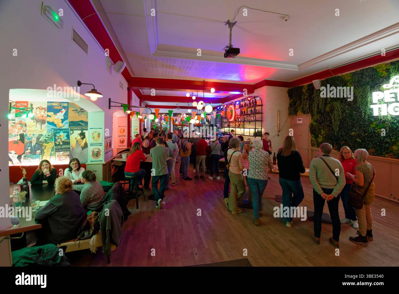 Frankreich, Bas Rhin, Straßburg, Gare District, Brasserie Bar le Tigre (Brauerei), Le Petit tigre, 5 rue du Fabourg National Street Stockfoto