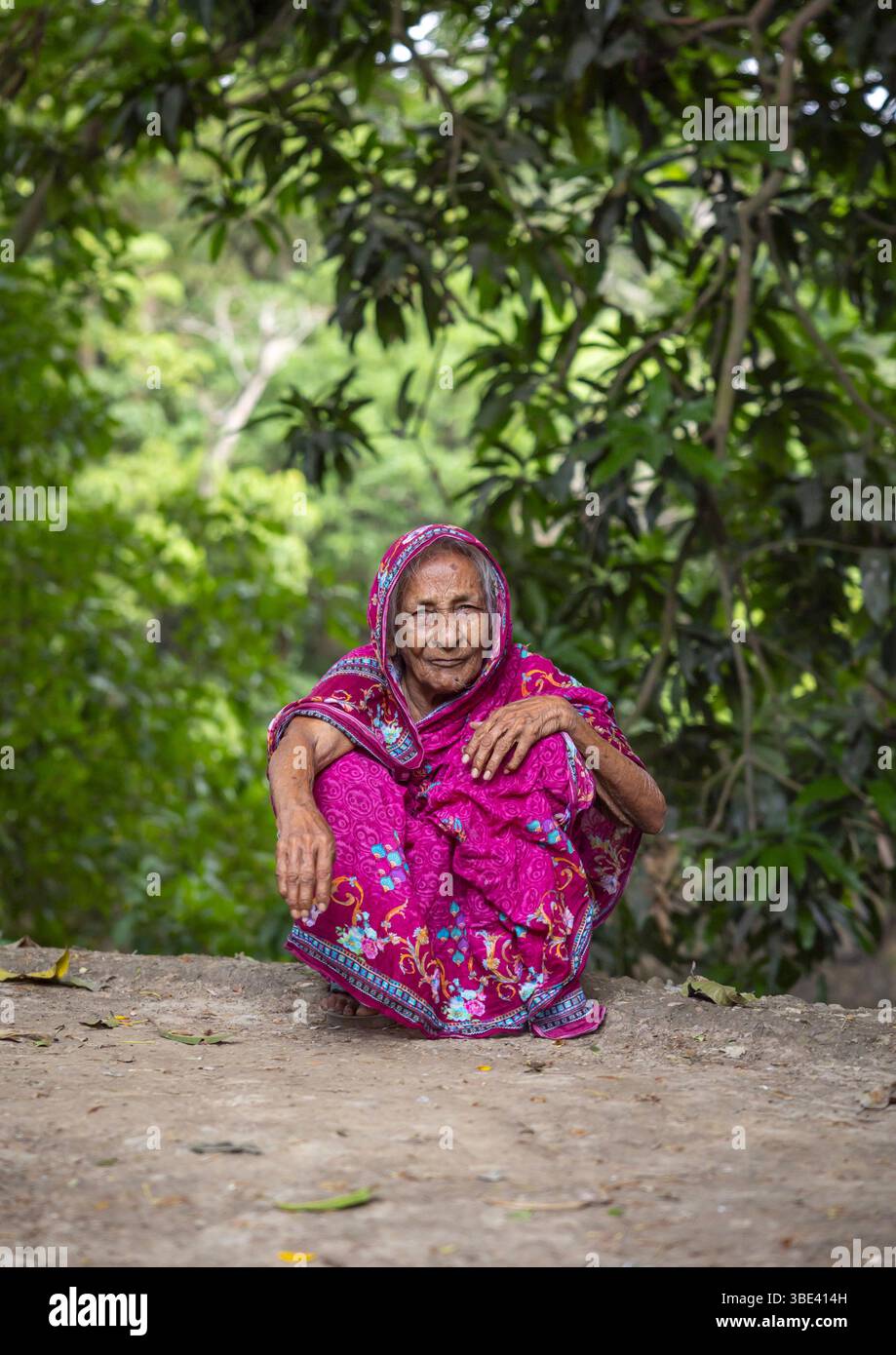 Porträt einer alten Frau, Dhaka Division, Sreenagar, Bangladesch Stockfoto
