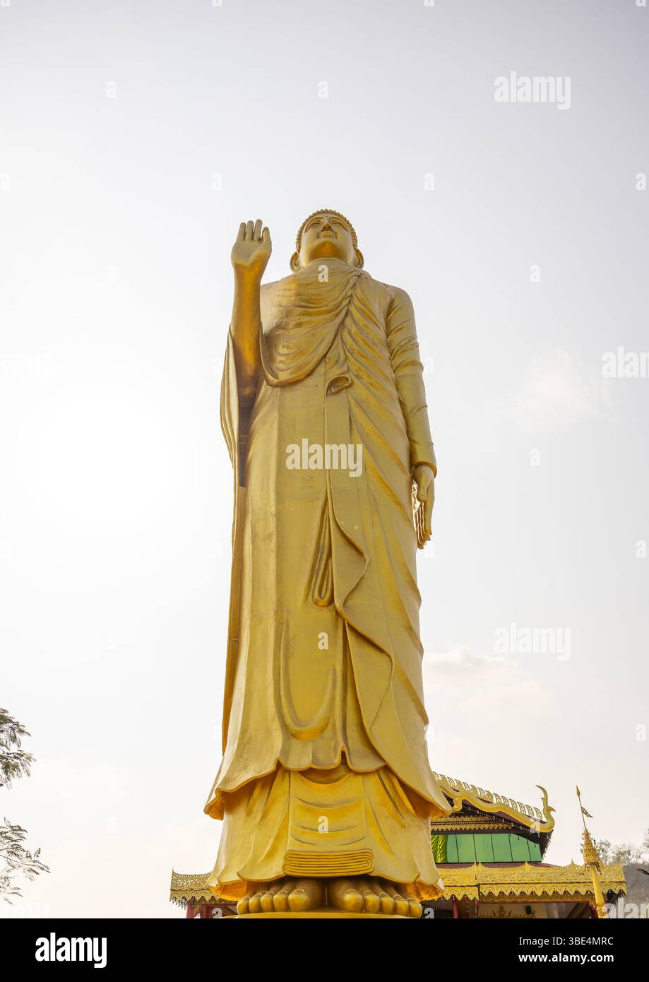 Gigantisches goldenes buddha-Statut, Chittagong Division, Bandarban, Bangladesch Stockfoto