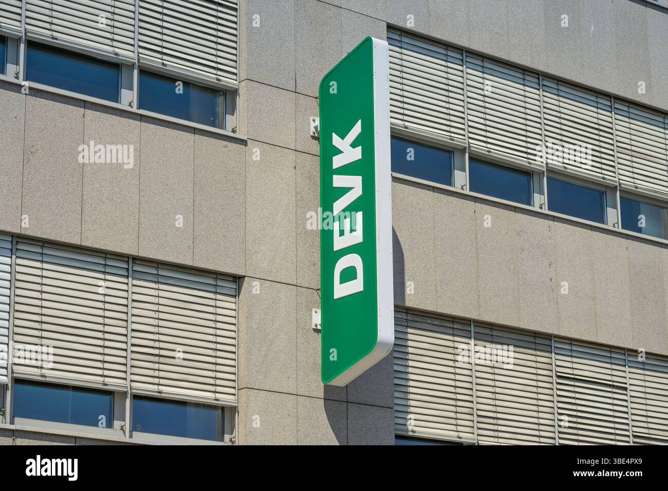 Werbung DEVK Versicherung, Kassel, Hessen, Deutschland *** Werbung DEVK Versicherung, Kassel, Hessen, Deutschland Stockfoto